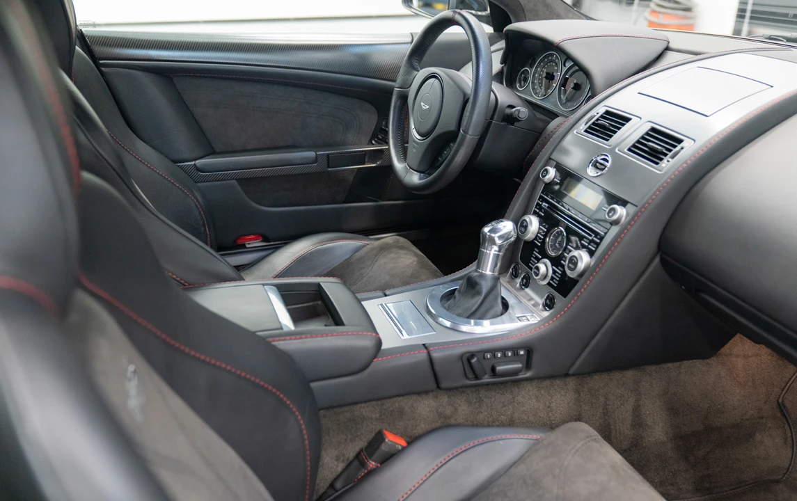 2009 Aston Martin DBS (2008-2012) - Image 25 of 31