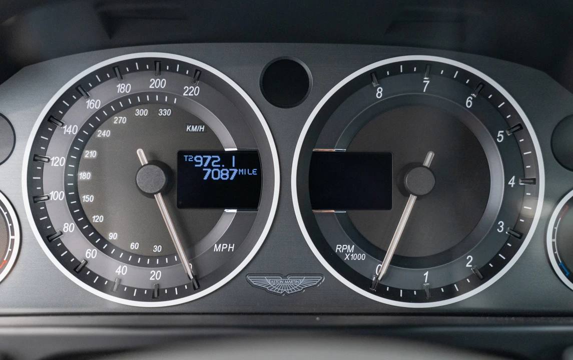 2009 Aston Martin DBS (2008-2012) - Image 19 of 31