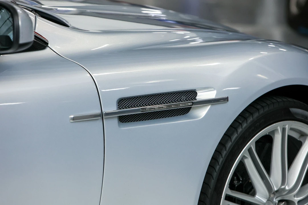 2009 Aston Martin DBS (2008-2012) - Image 17 of 31