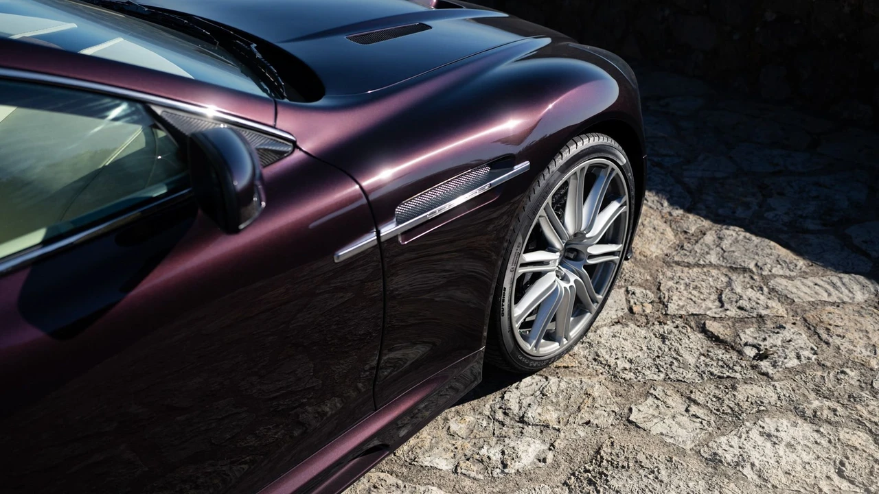 2009 Aston Martin DBS (2008-2012) - Image 25 of 31