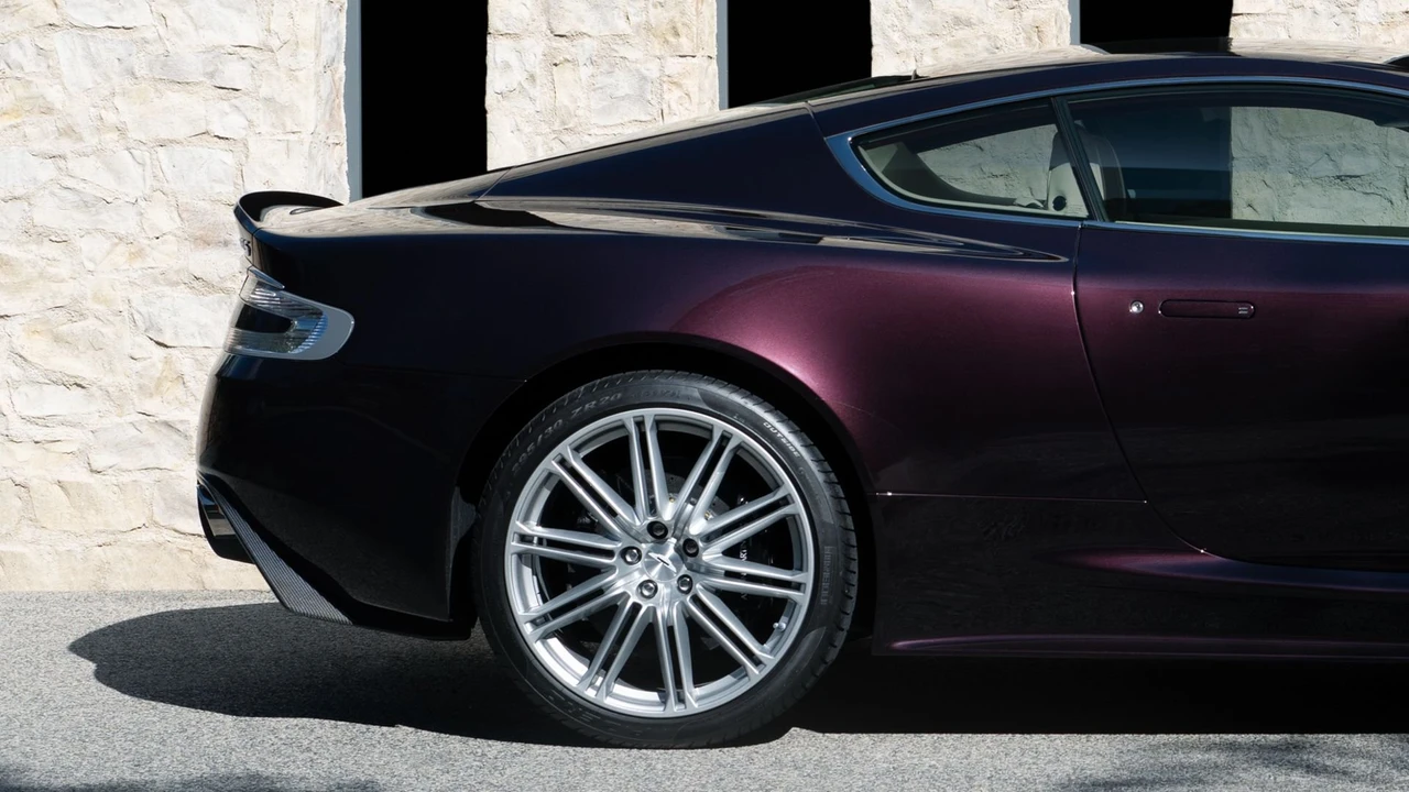 2009 Aston Martin DBS (2008-2012) - Image 19 of 31
