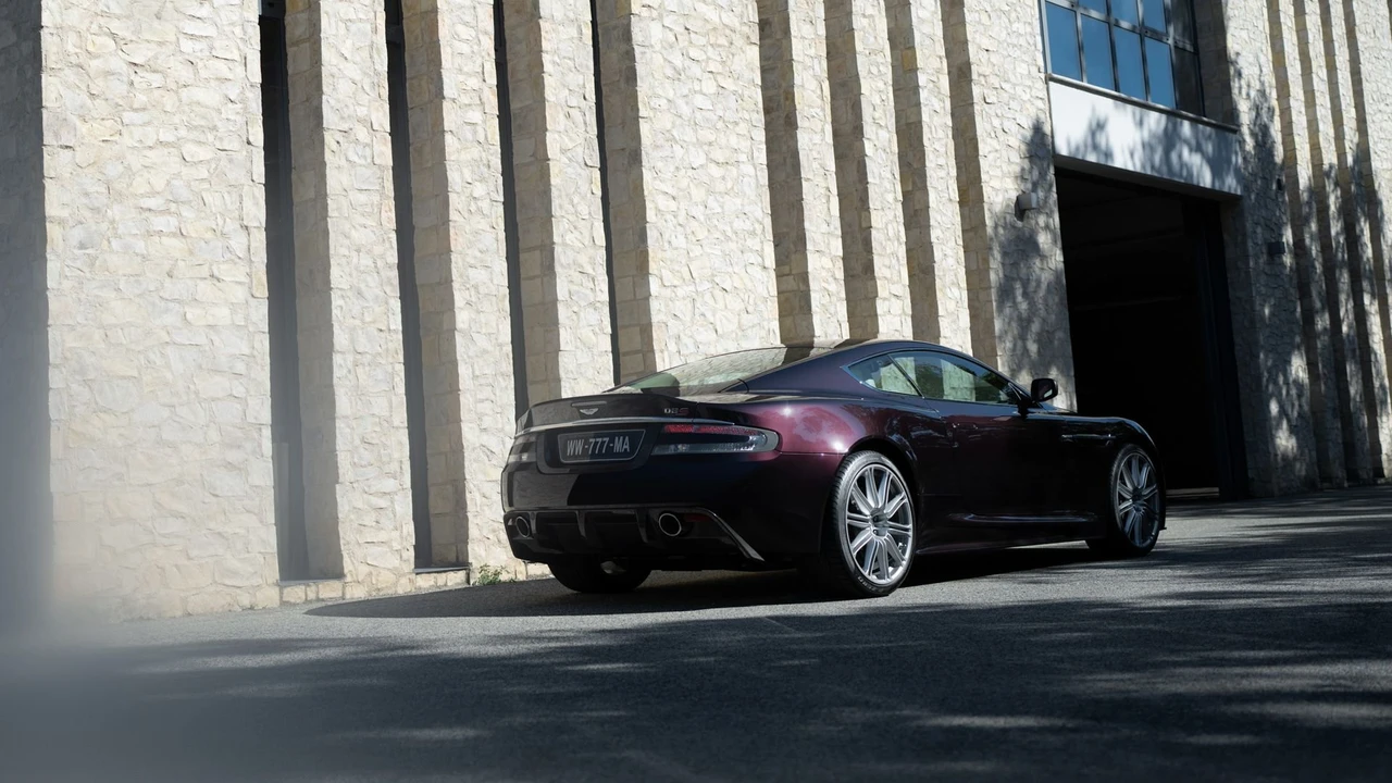 2009 Aston Martin DBS (2008-2012) - Image 14 of 31