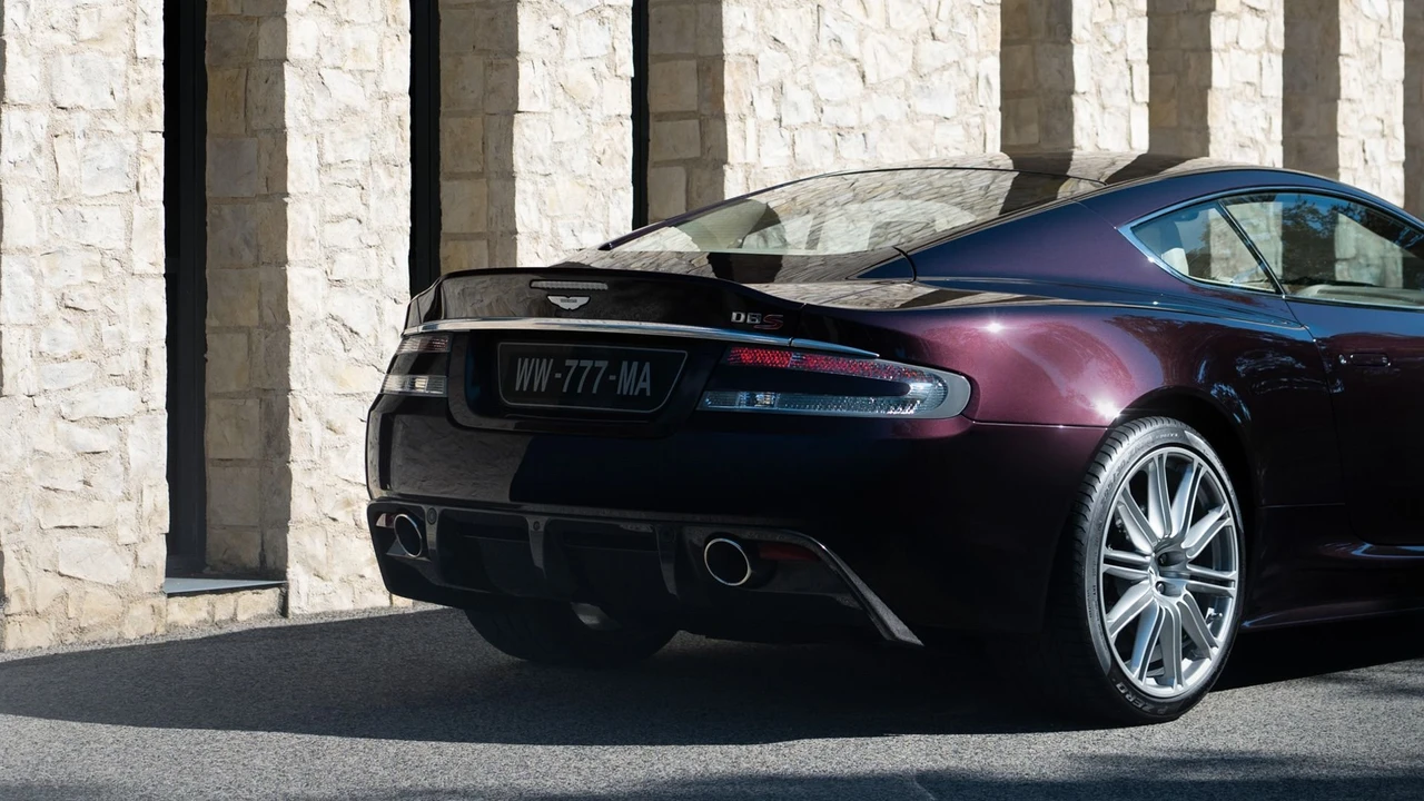 2009 Aston Martin DBS (2008-2012) - Image 18 of 31