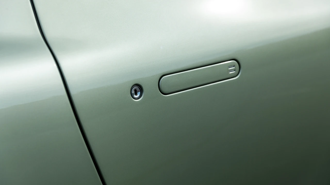 2009 Aston Martin DBS (2008-2012) - Image 18 of 31