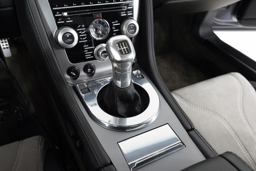 2009 Aston Martin DBS (2008-2012) - Image 25 of 31
