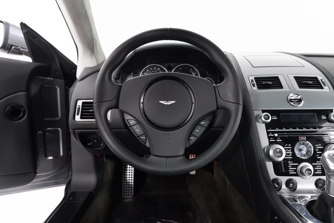 2009 Aston Martin DBS (2008-2012) - Image 18 of 31