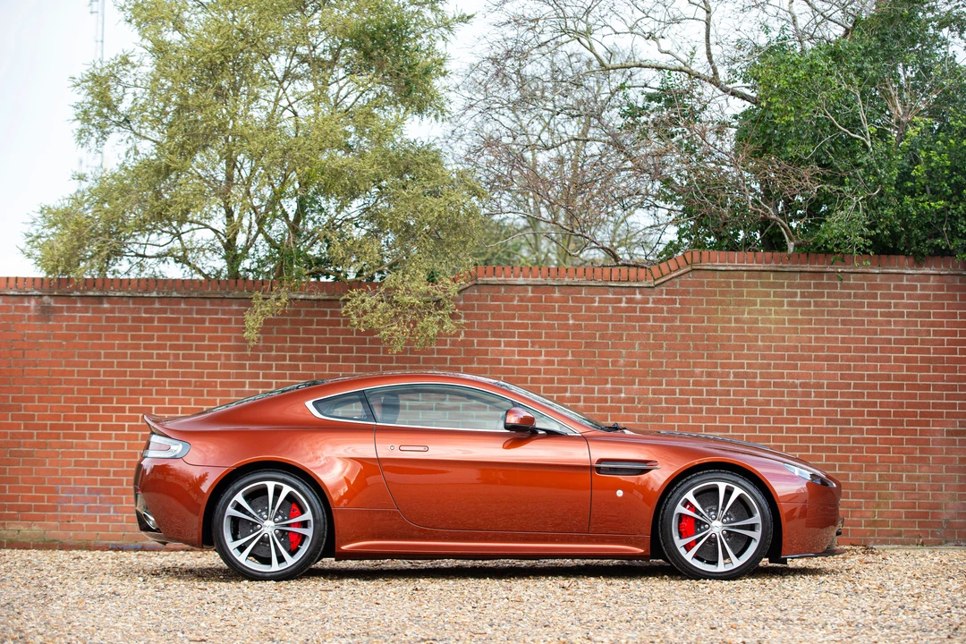 2009 Aston Martin V12 Vantage (2010-2018) - Image 4 of 31