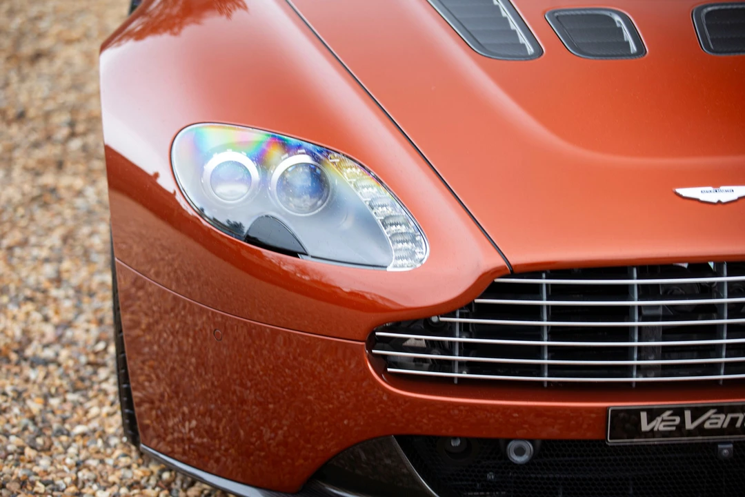 2009 Aston Martin V12 Vantage (2010-2018) - Image 28 of 31