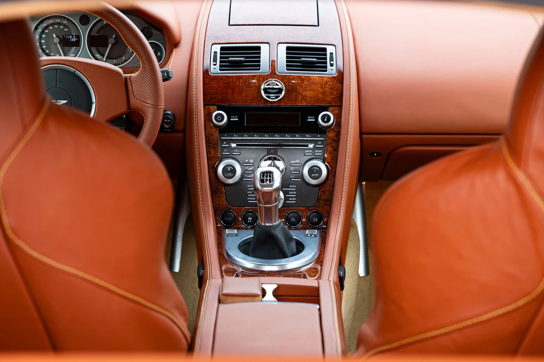 2009 Aston Martin V12 Vantage (2010-2018) - Image 14 of 31