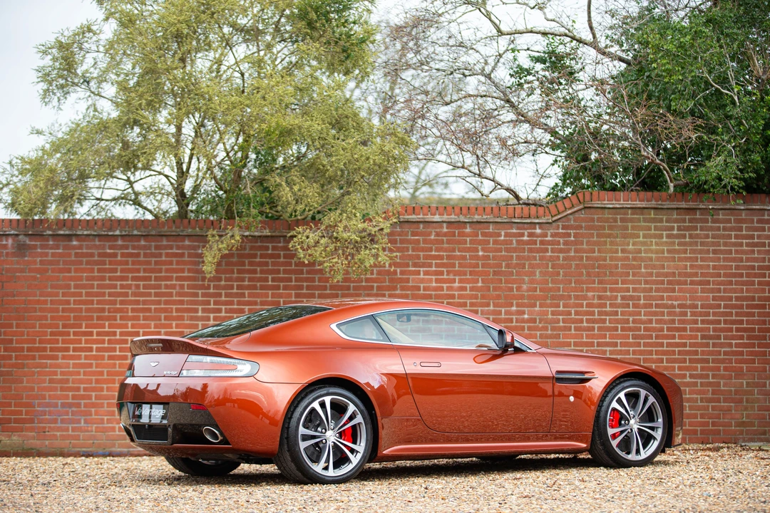 2009 Aston Martin V12 Vantage (2010-2018) - Image 2 of 31
