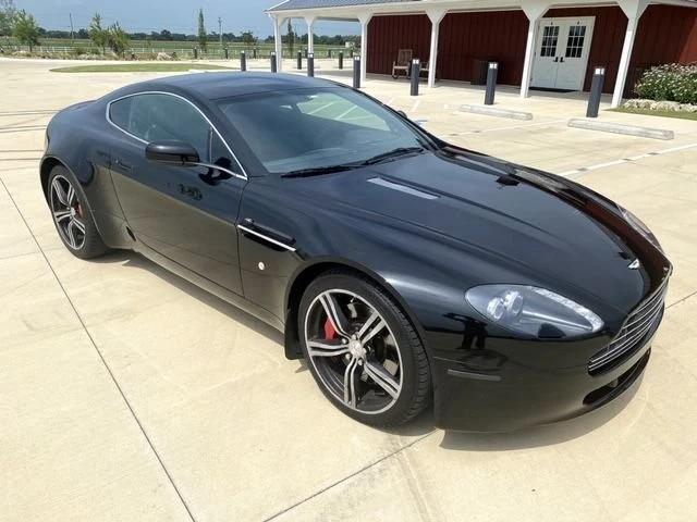 2009 Aston Martin V8 Vantage (2006-2017) - Image 2 of 7