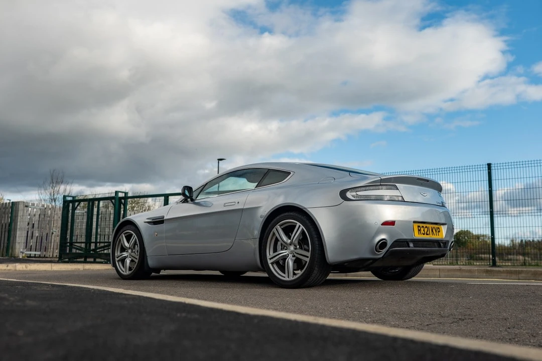 2009 Aston Martin V8 Vantage (2006-2017) - Image 3 of 30