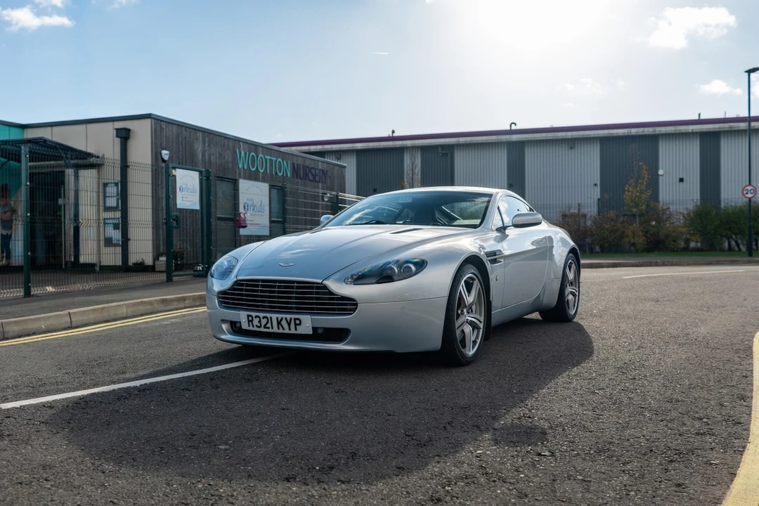 2009 Aston Martin V8 Vantage (2006-2017) - Image 4 of 30