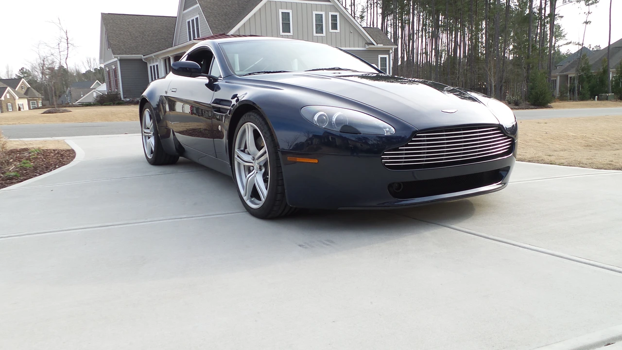 2009 Aston Martin V8 Vantage (2006-2017) - Image 5 of 5