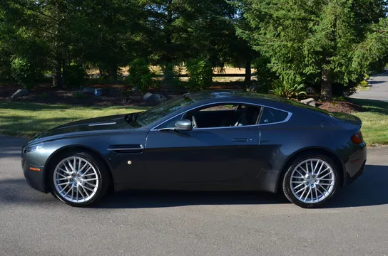 2009 Aston Martin V8 Vantage (2006-2017) - Image 3 of 31