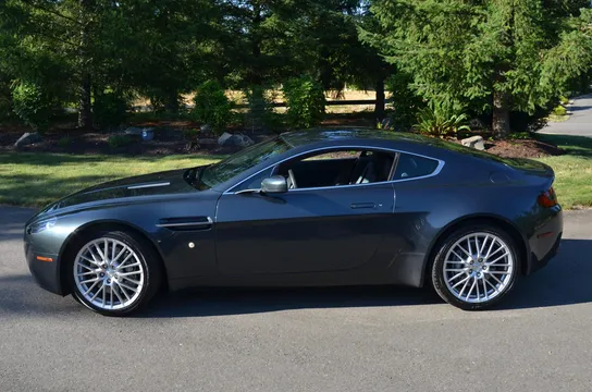 2009 Aston Martin V8 Vantage (2006-2017) - Image 4 of 31