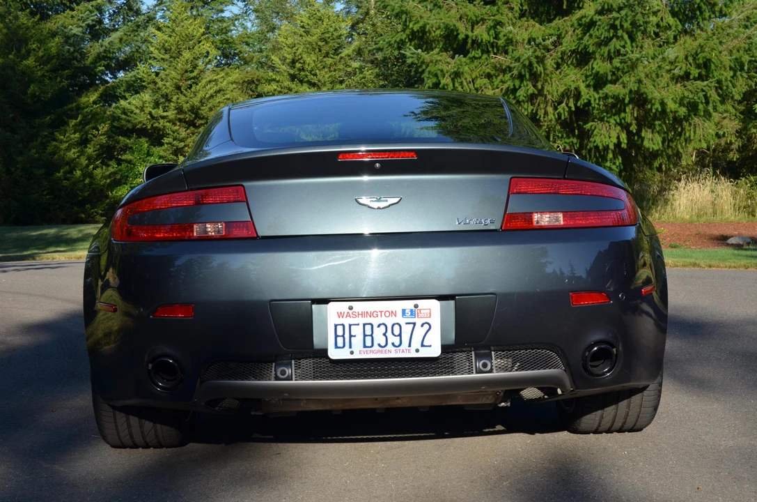 2009 Aston Martin V8 Vantage (2006-2017) - Image 7 of 31