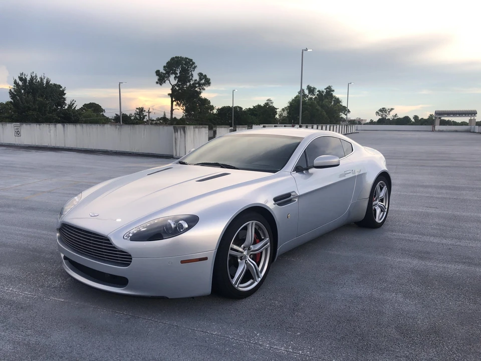 2009 Aston Martin V8 Vantage (2006-2017) - Image 4 of 31