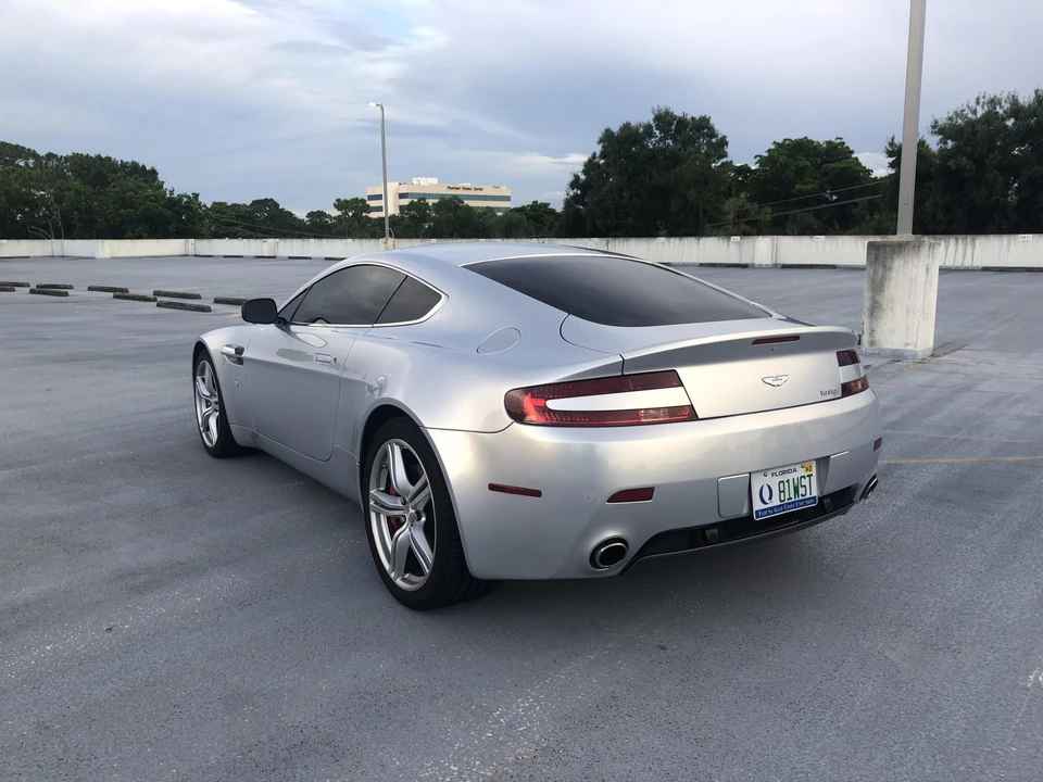 2009 Aston Martin V8 Vantage (2006-2017) - Image 31 of 31