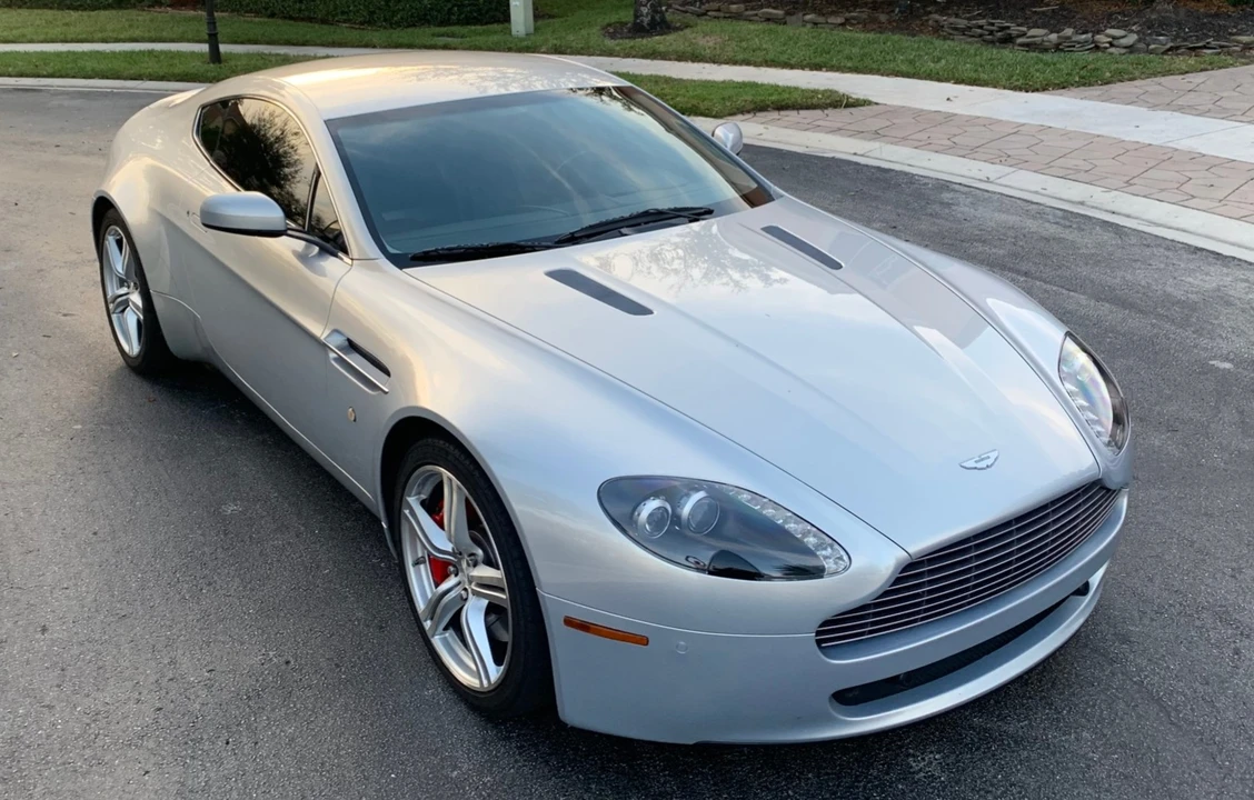 2009 Aston Martin V8 Vantage (2006-2017) - Image 6 of 31