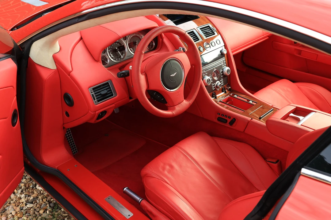 2009 Aston Martin V8 Vantage (2006-2017) - Image 6 of 21