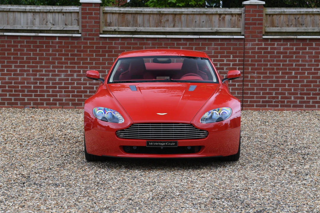 2009 Aston Martin V8 Vantage (2006-2017) - Image 4 of 21