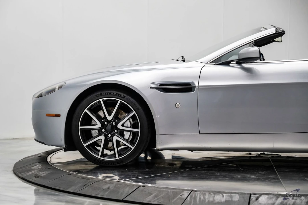 2009 Aston Martin V8 Vantage (2006-2017) - Image 11 of 21