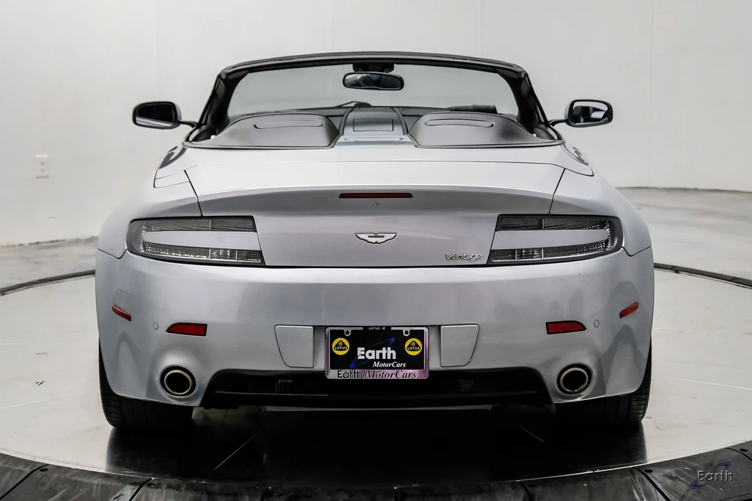 2009 Aston Martin V8 Vantage (2006-2017) - Image 16 of 21