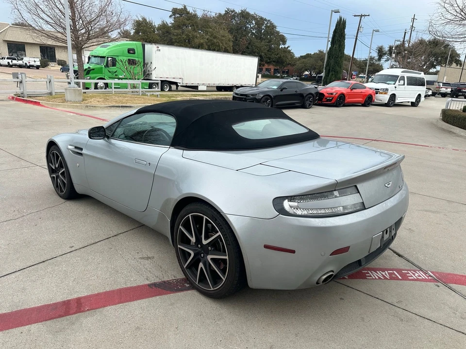 2009 Aston Martin V8 Vantage (2006-2017) - Image 5 of 5