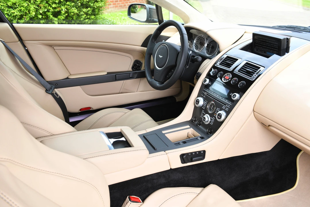 2009 Aston Martin V8 Vantage (2006-2017) - Image 20 of 31