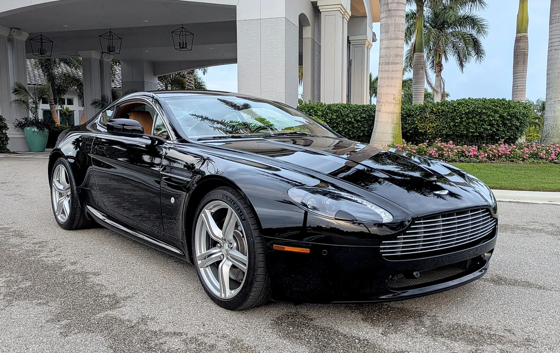 2009 Aston Martin V8 Vantage (2006-2017) - Image 2 of 31