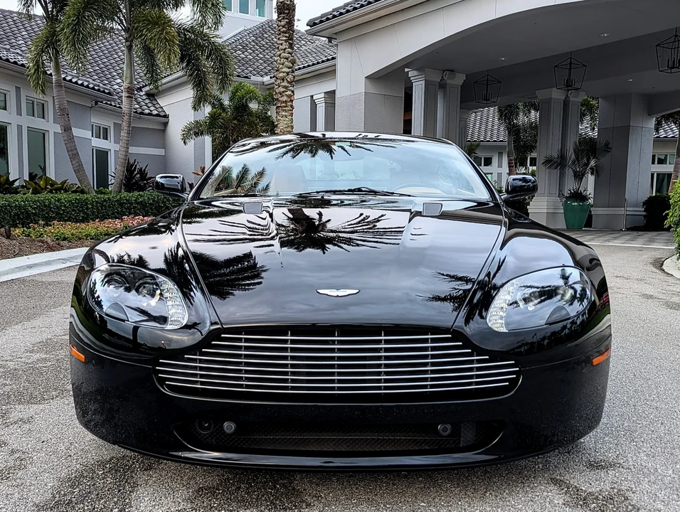 2009 Aston Martin V8 Vantage (2006-2017) - Image 22 of 31