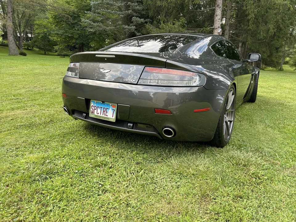 2009 Aston Martin V8 Vantage (2006-2017) - Image 11 of 31
