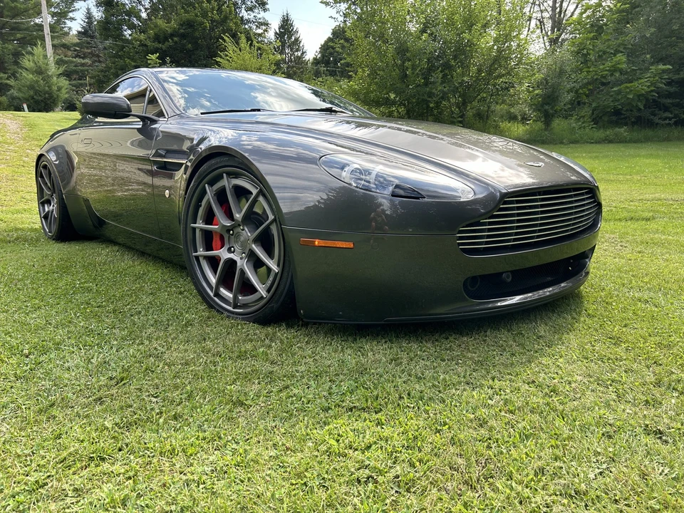2009 Aston Martin V8 Vantage (2006-2017) - Image 7 of 31
