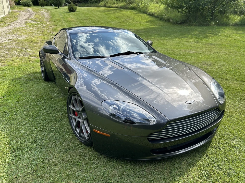 2009 Aston Martin V8 Vantage (2006-2017) - Image 5 of 31