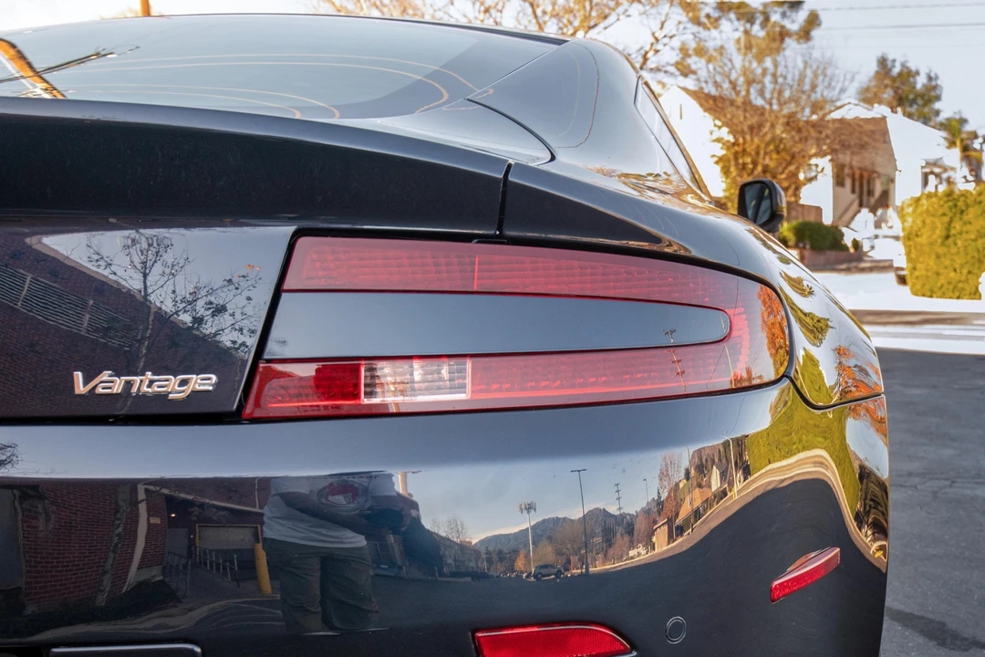 2009 Aston Martin V8 Vantage (2006-2017) - Image 24 of 31