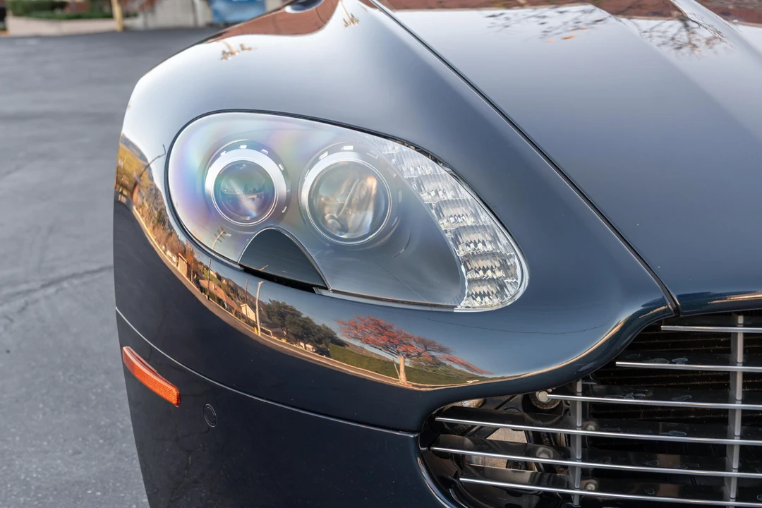 2009 Aston Martin V8 Vantage (2006-2017) - Image 11 of 31