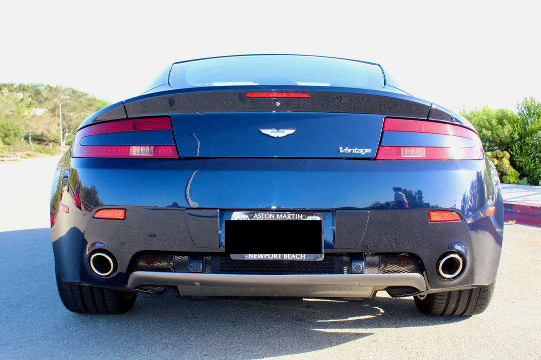 2009 Aston Martin V8 Vantage (2006-2017) - Image 13 of 21