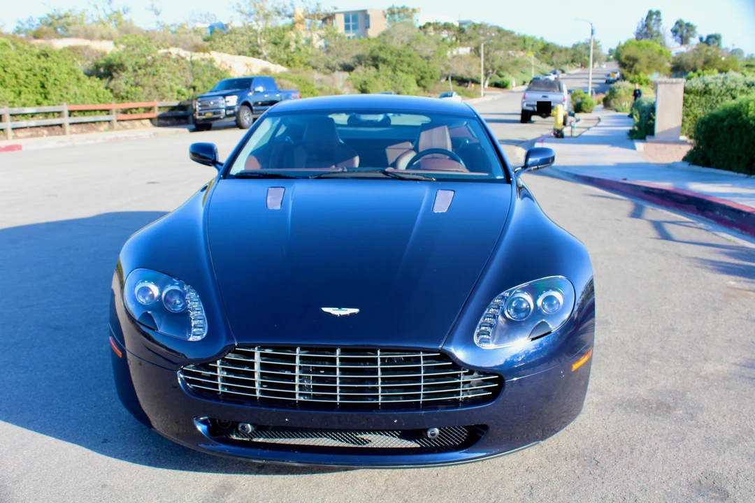 2009 Aston Martin V8 Vantage (2006-2017) - Image 8 of 21
