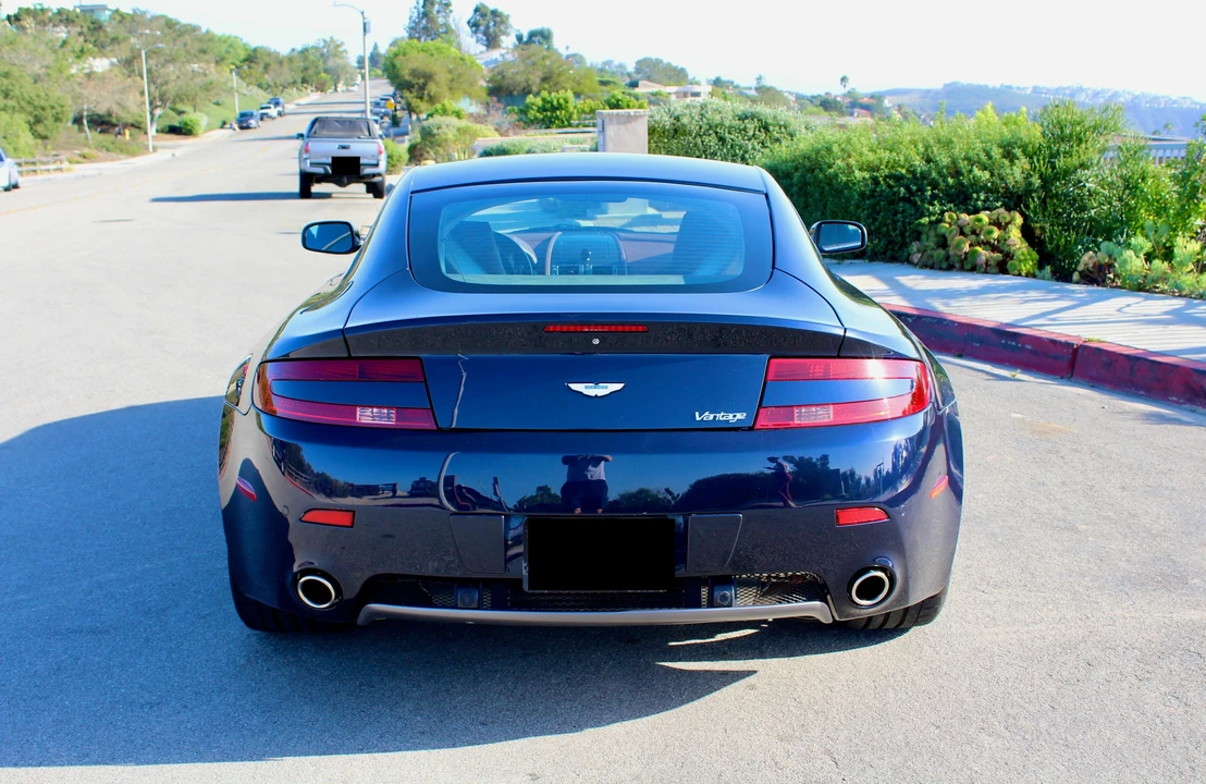 2009 Aston Martin V8 Vantage (2006-2017) - Image 11 of 21