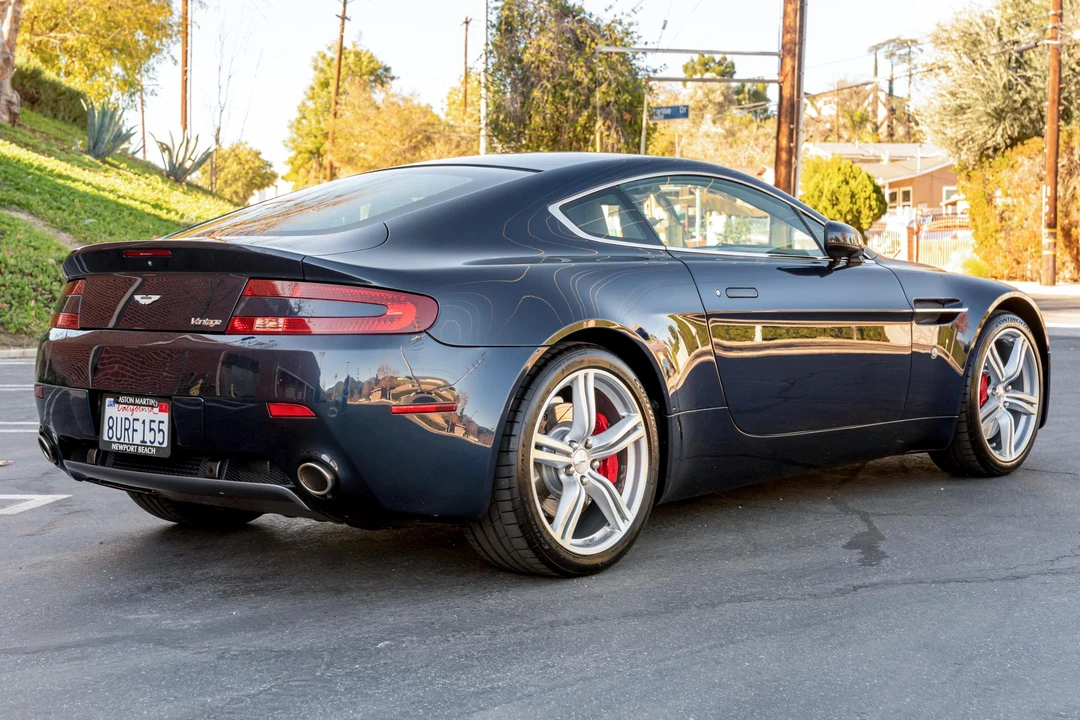 2009 Aston Martin V8 Vantage (2006-2017) - Image 4 of 31
