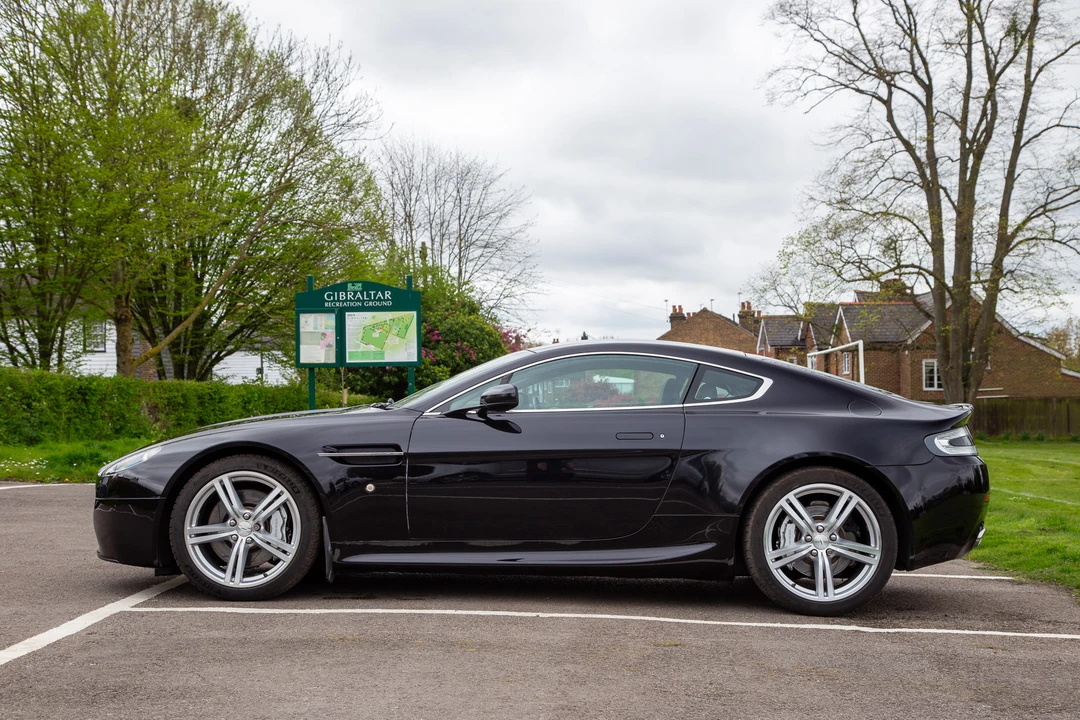 2009 Aston Martin V8 Vantage (2006-2017) - Image 4 of 31