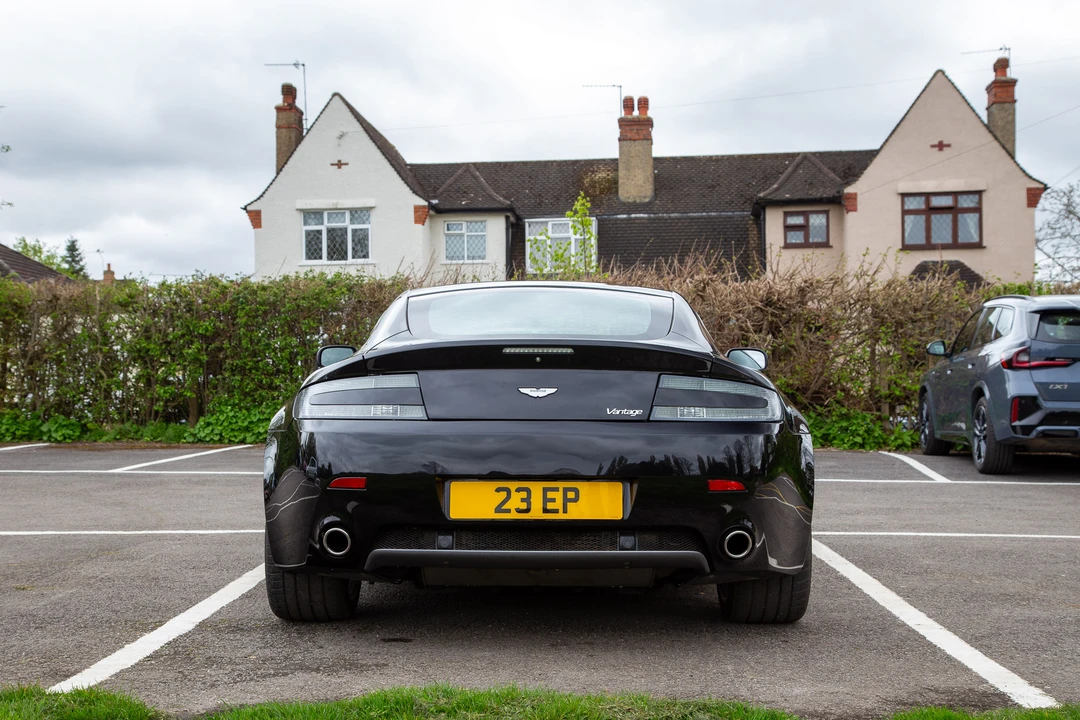 2009 Aston Martin V8 Vantage (2006-2017) - Image 6 of 31