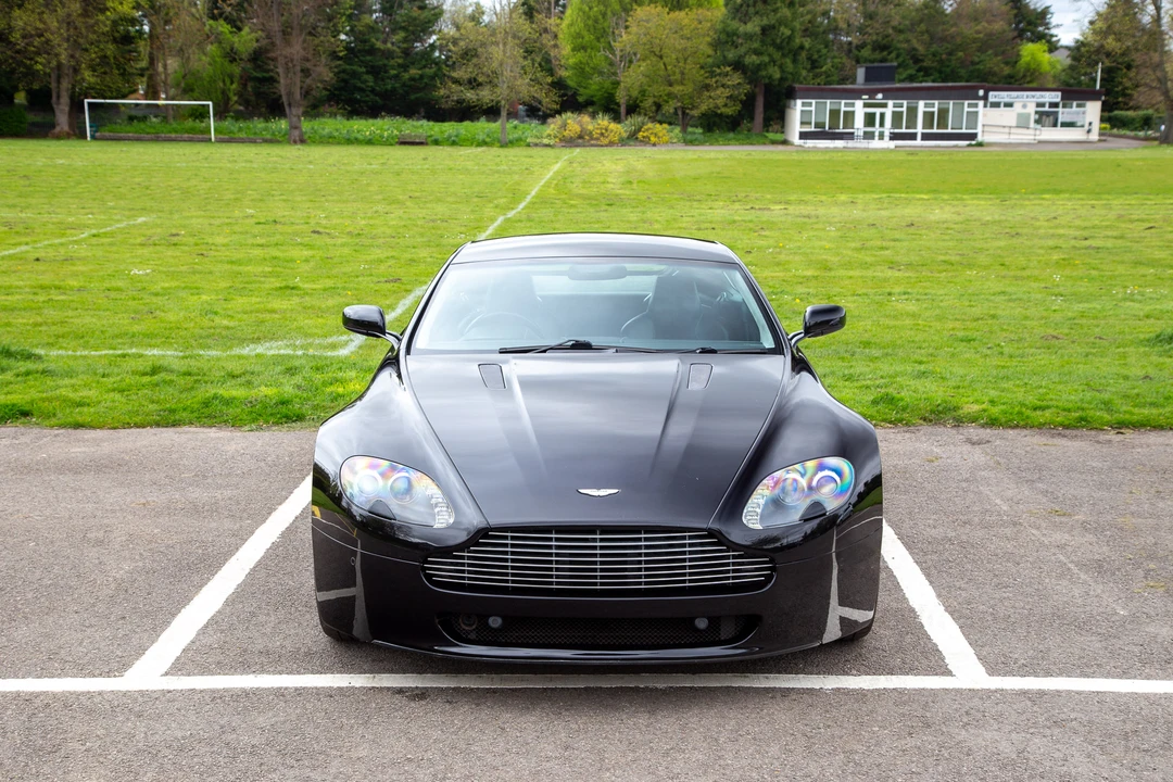 2009 Aston Martin V8 Vantage (2006-2017) - Image 10 of 31