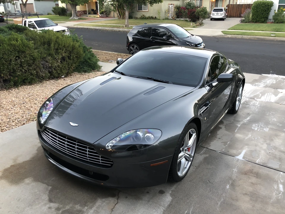 2009 Aston Martin Vantage - Image 4 of 15
