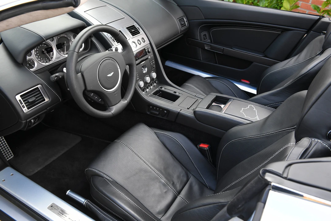 2009 Aston Martin V8 Vantage (2006-2017) - Image 30 of 31