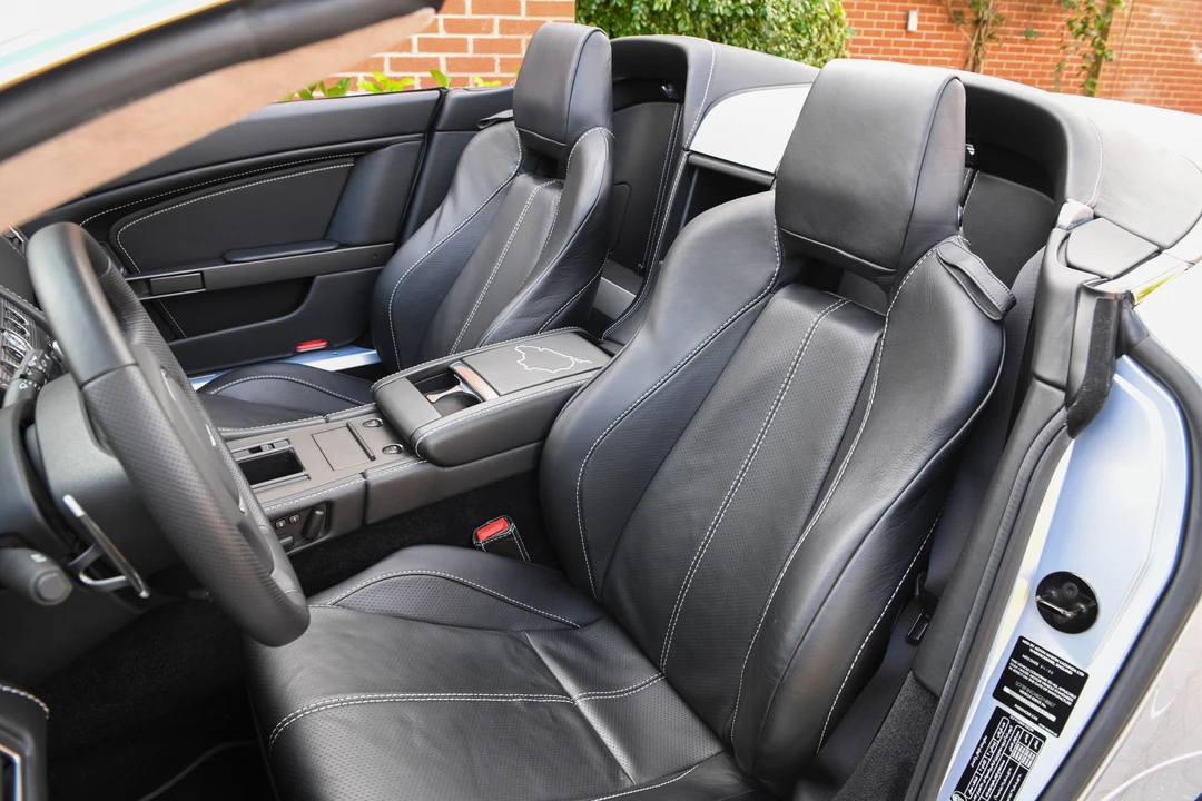 2009 Aston Martin V8 Vantage (2006-2017) - Image 22 of 31