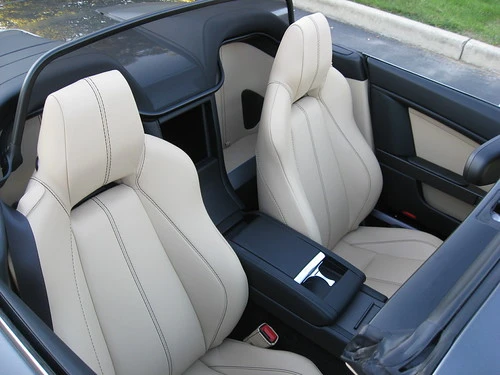 2009 Aston Martin V8 Vantage (2006-2017) - Image 3 of 5