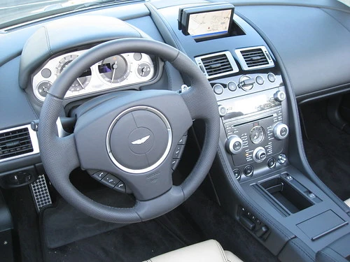 2009 Aston Martin V8 Vantage (2006-2017) - Image 4 of 5