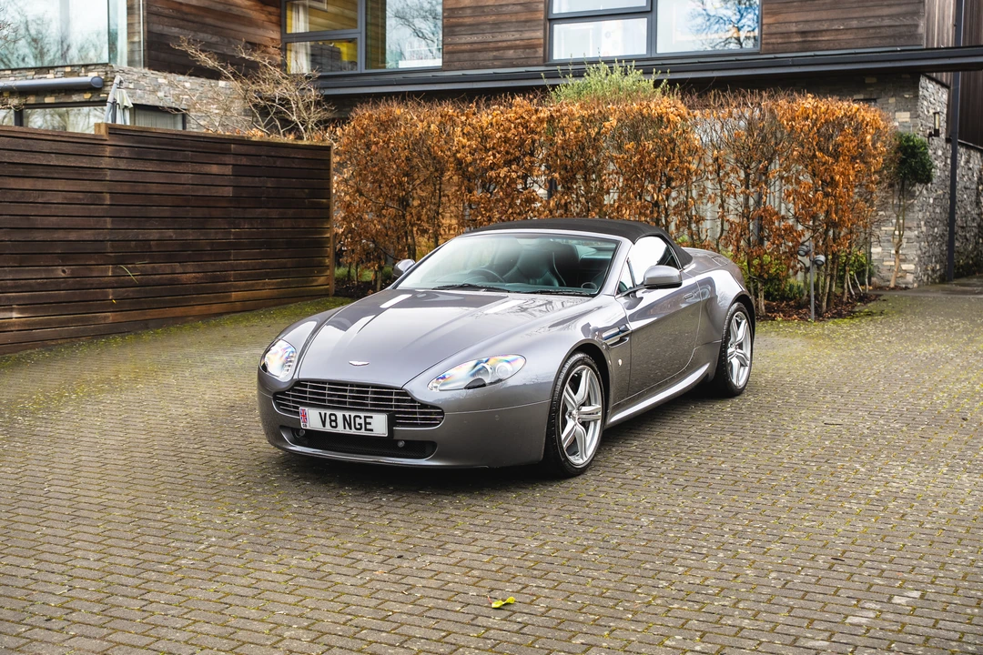 2009 Aston Martin V8 Vantage (2006-2017) - Image 11 of 31
